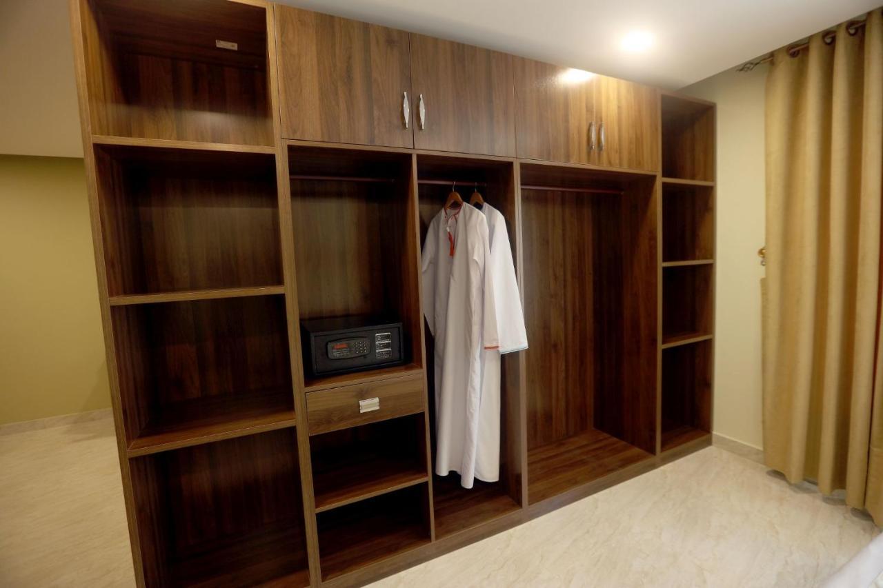 Golden Crown Hotel Alseeb Muscat Екстериор снимка